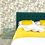 Robhouse 4*