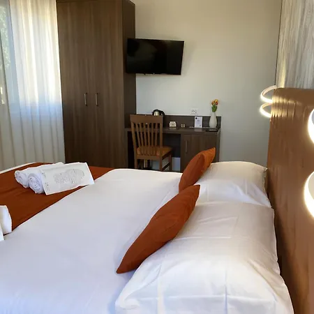 Robhouse Vendégház Passo Corese